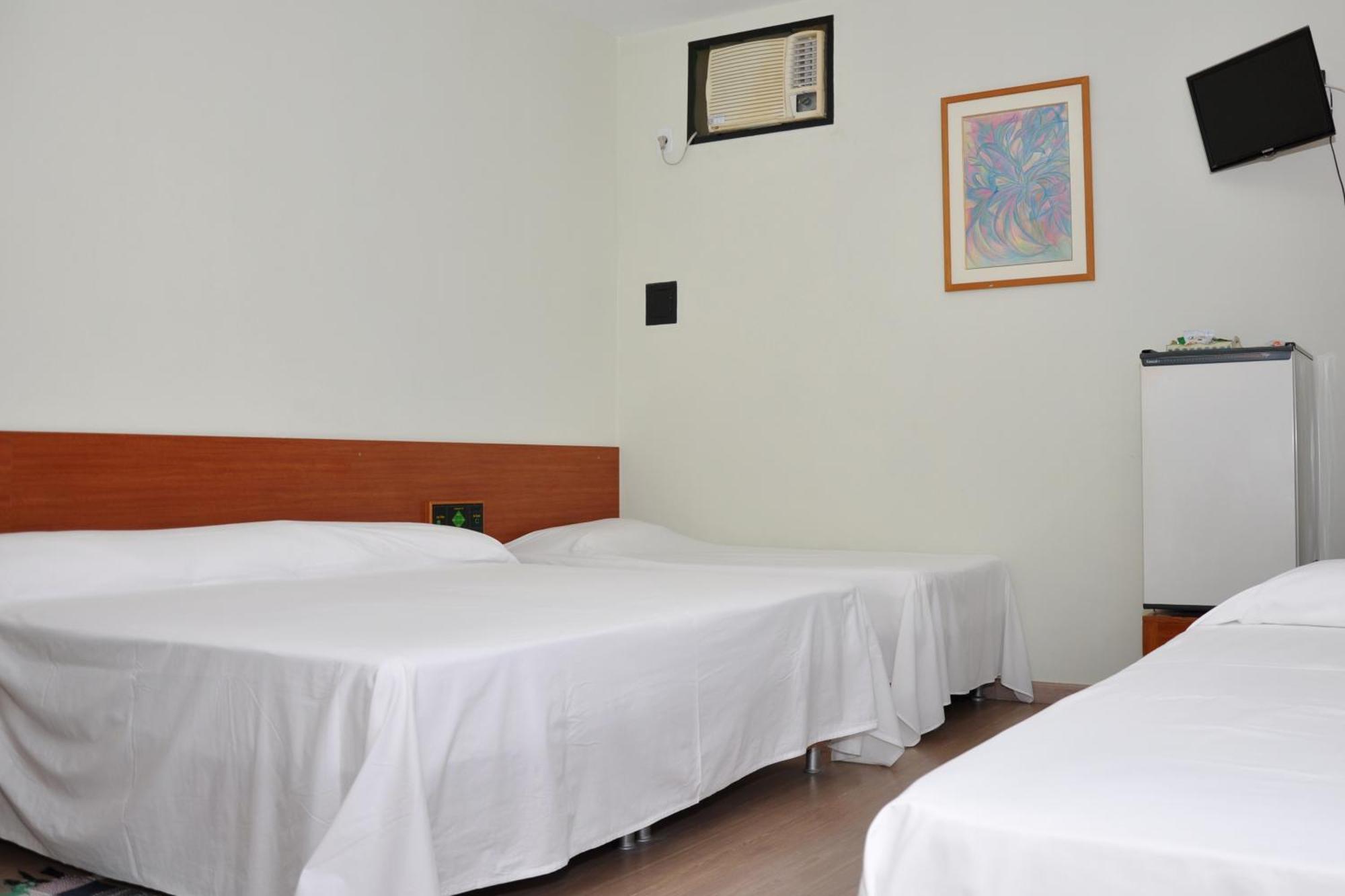 Hotel Carolina Plaza Uberaba Zimmer foto