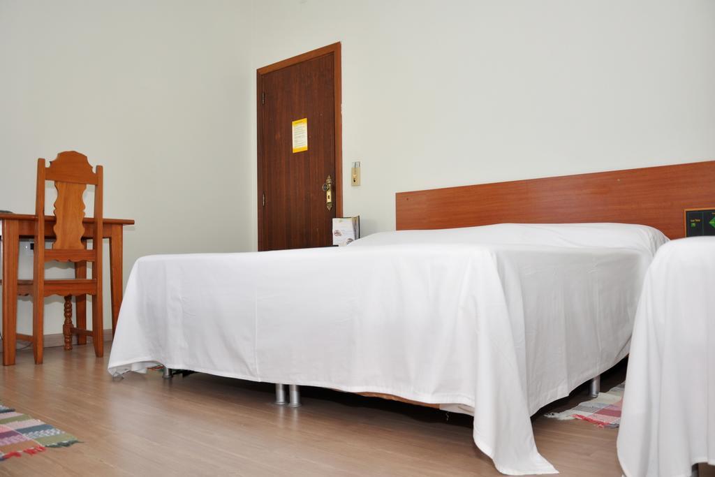 Hotel Carolina Plaza Uberaba Exterior foto